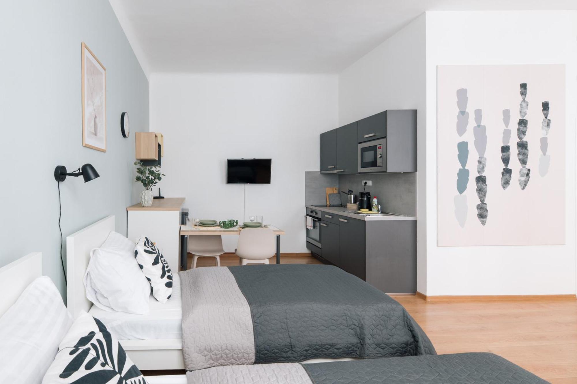 7 Nights Apartments Dominikanske N. Brno Exterior photo